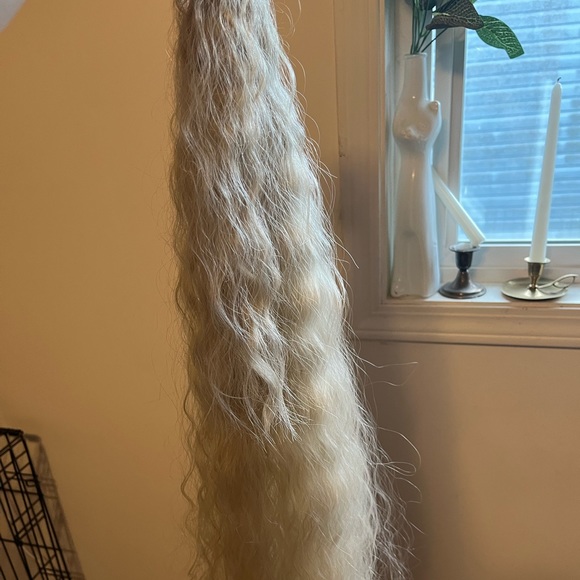 INH Sandy Blonde shayla ponytail - Picture 2 of 4